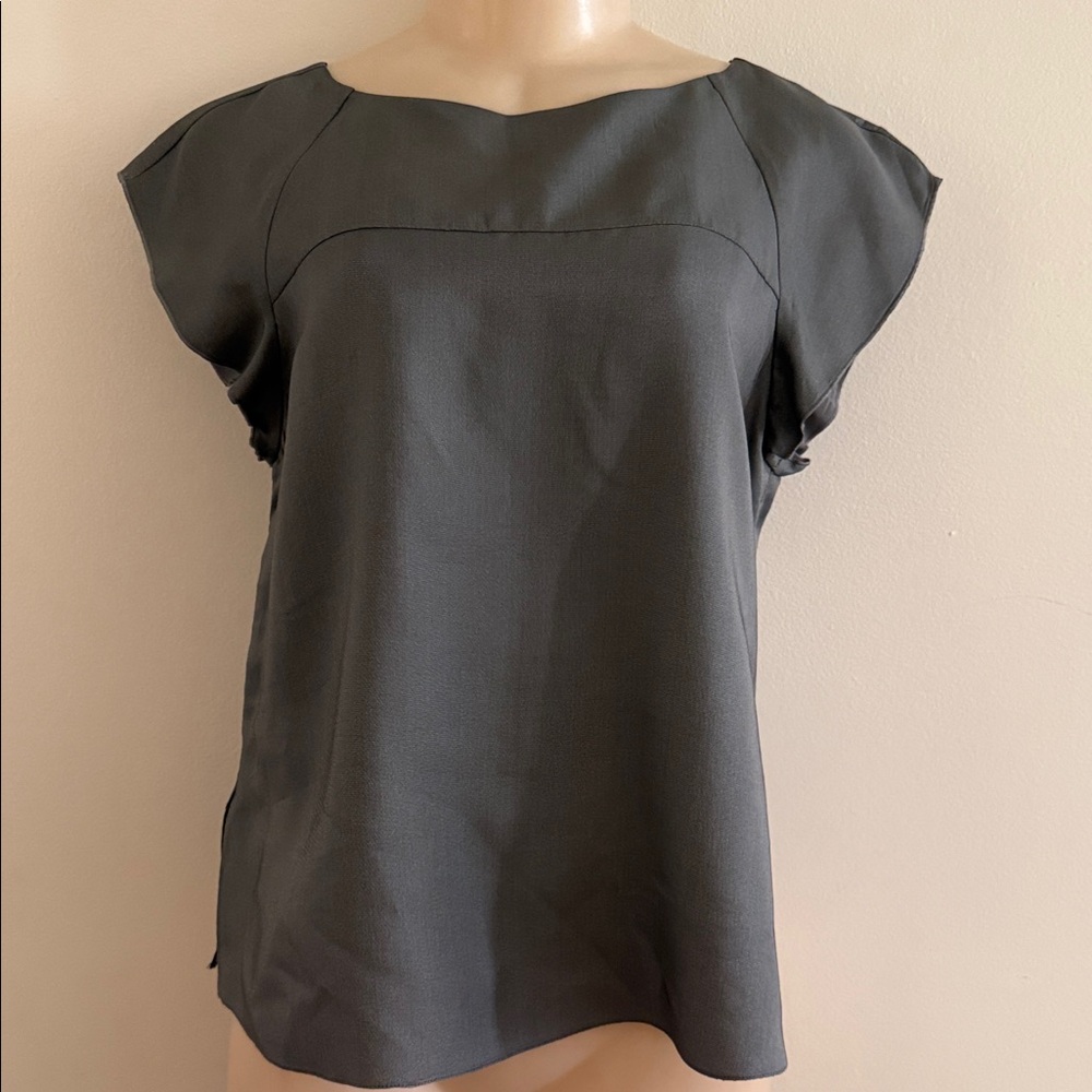Emporio Armani Blouse Top Gray Silk-Blend Size 40 US 4-6 Classic Designer Luxury